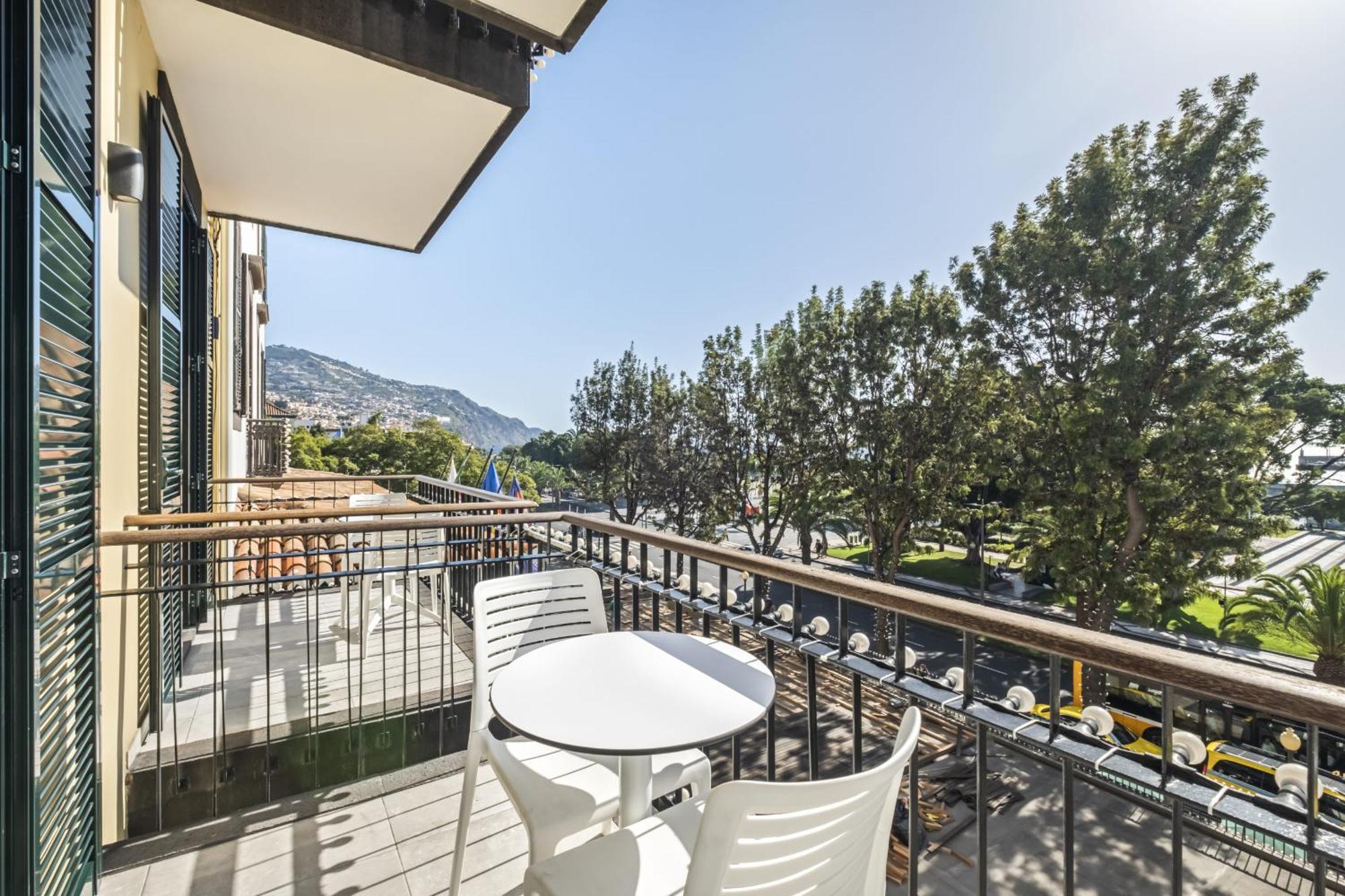 King David Suites By Madeira Sun Travel Фуншал Экстерьер фото
