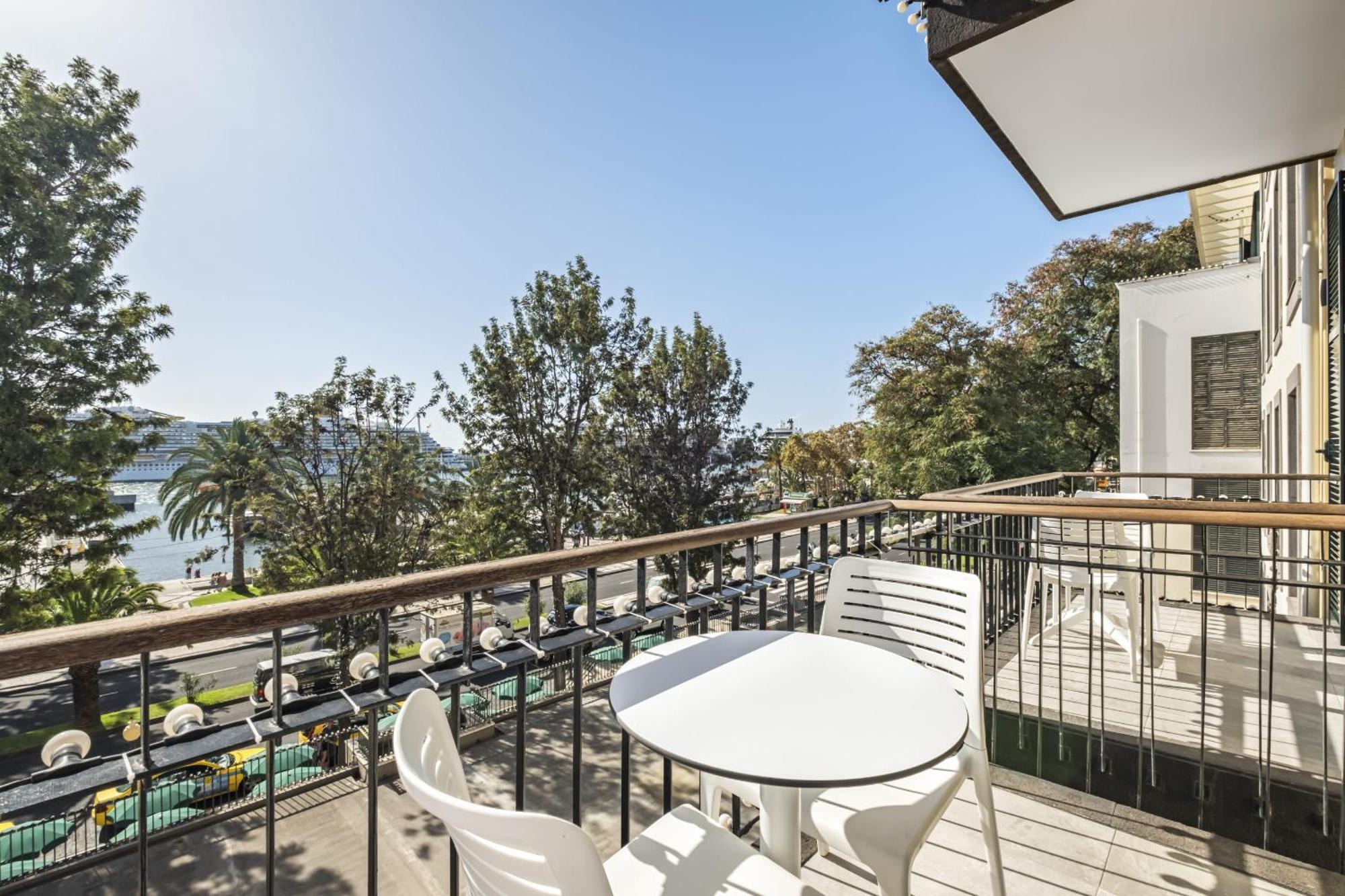 King David Suites By Madeira Sun Travel Фуншал Экстерьер фото